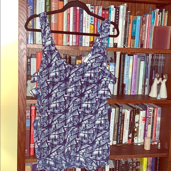 Peppermint Tops - Navy & Cream Graphic Tank w/Side Cut Outs